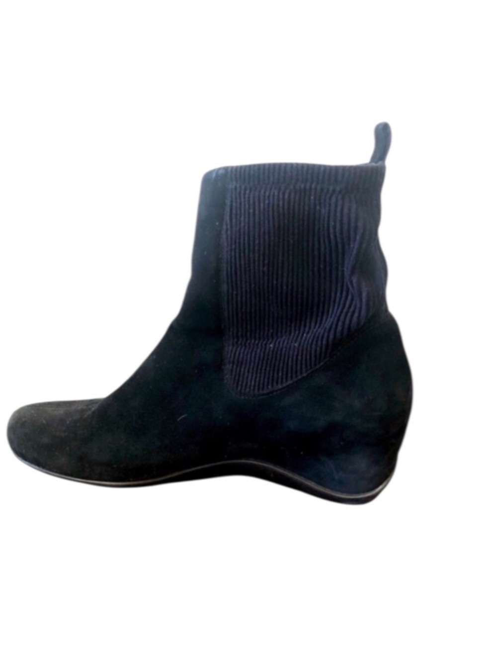 AQUATALIA Versa Black Suede Chelsea Hidden Wedge Ankle Boots sz 10 comfy classic